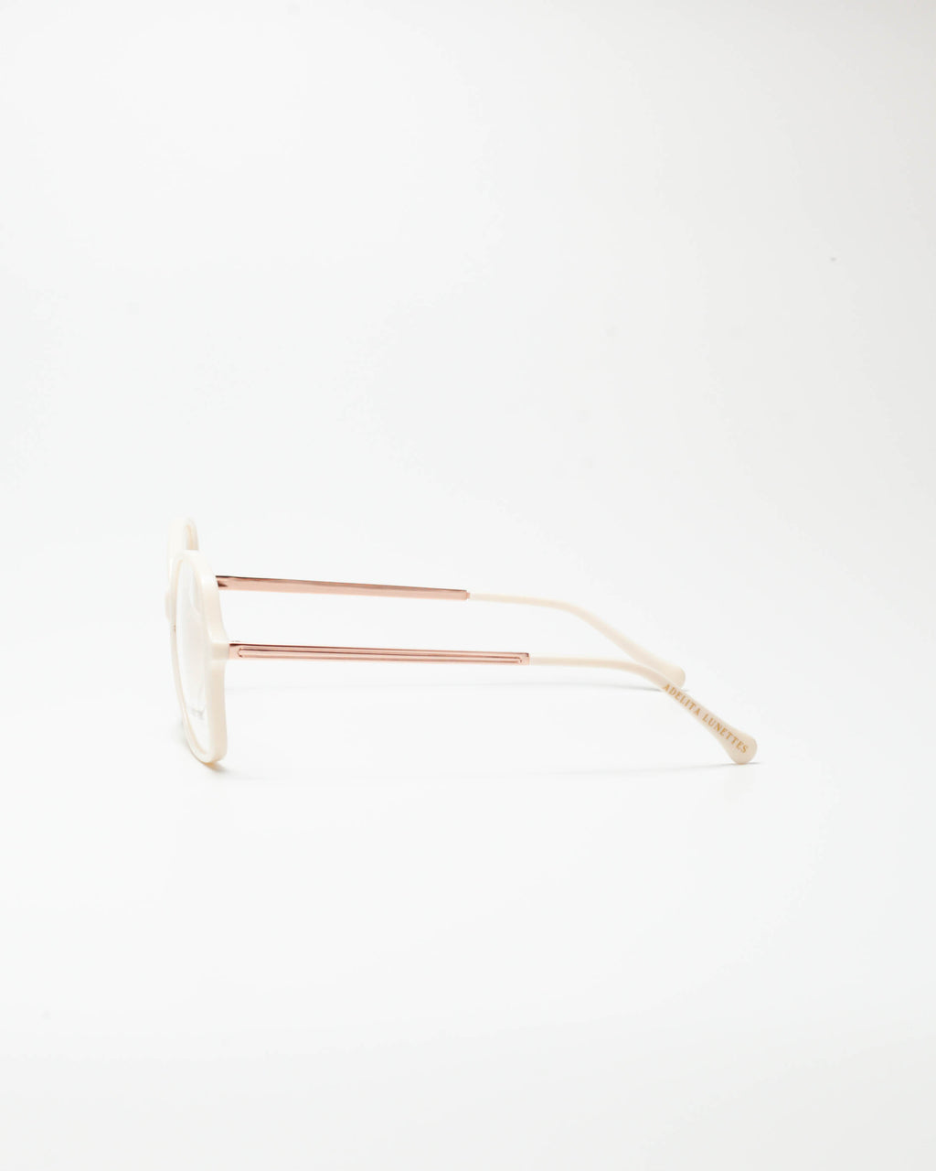 THUSIA · PEARL WHITE