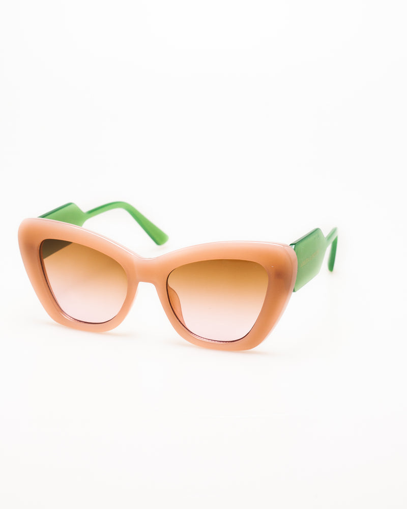 NUMA · PORCELAIN BEIGE GREEN GRADIENT