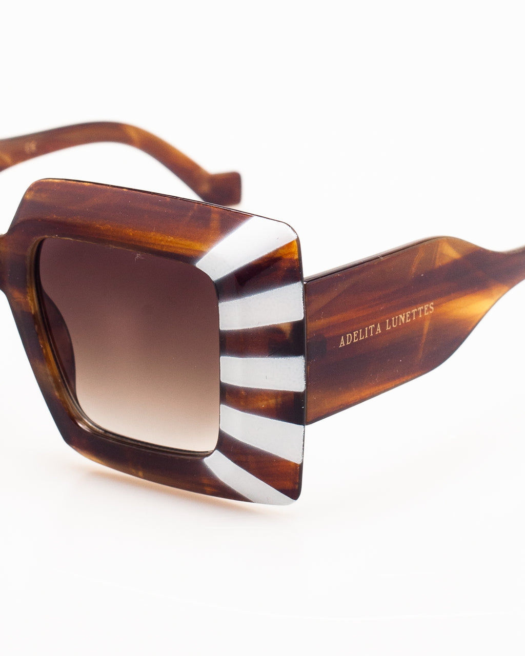 ELEOS · CAREY WHITE GRADIENT