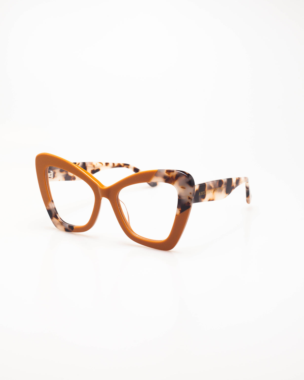 GALA · CARAMEL LIGHT CAREY