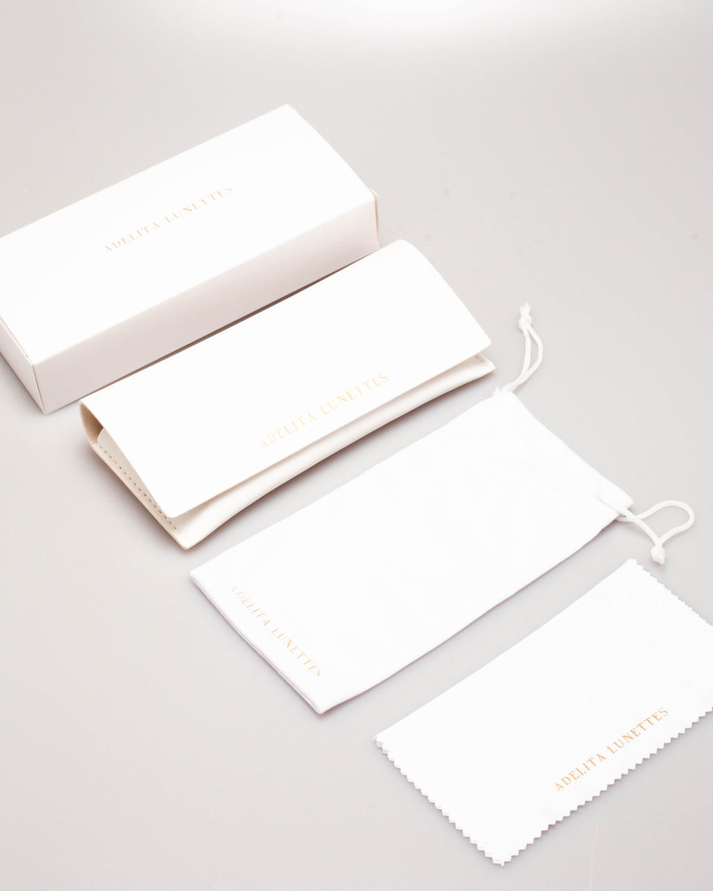 Limited Edition - ENCHANTÉ · CARBON BLACK LIGHT CAREY