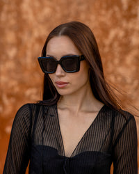 CANYON · CARBON BLACK