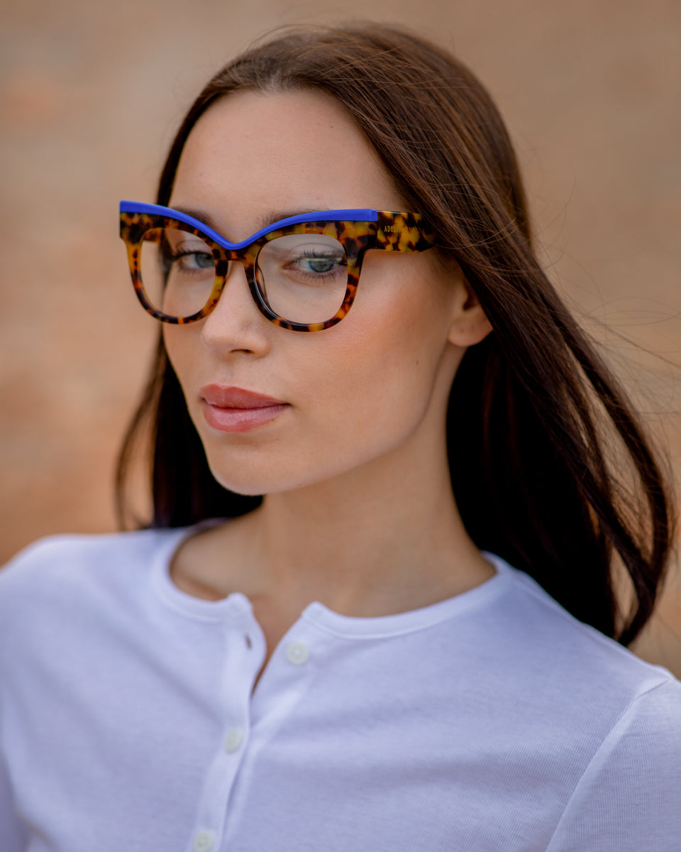 RHEA · HONEY HAVANA BLUE