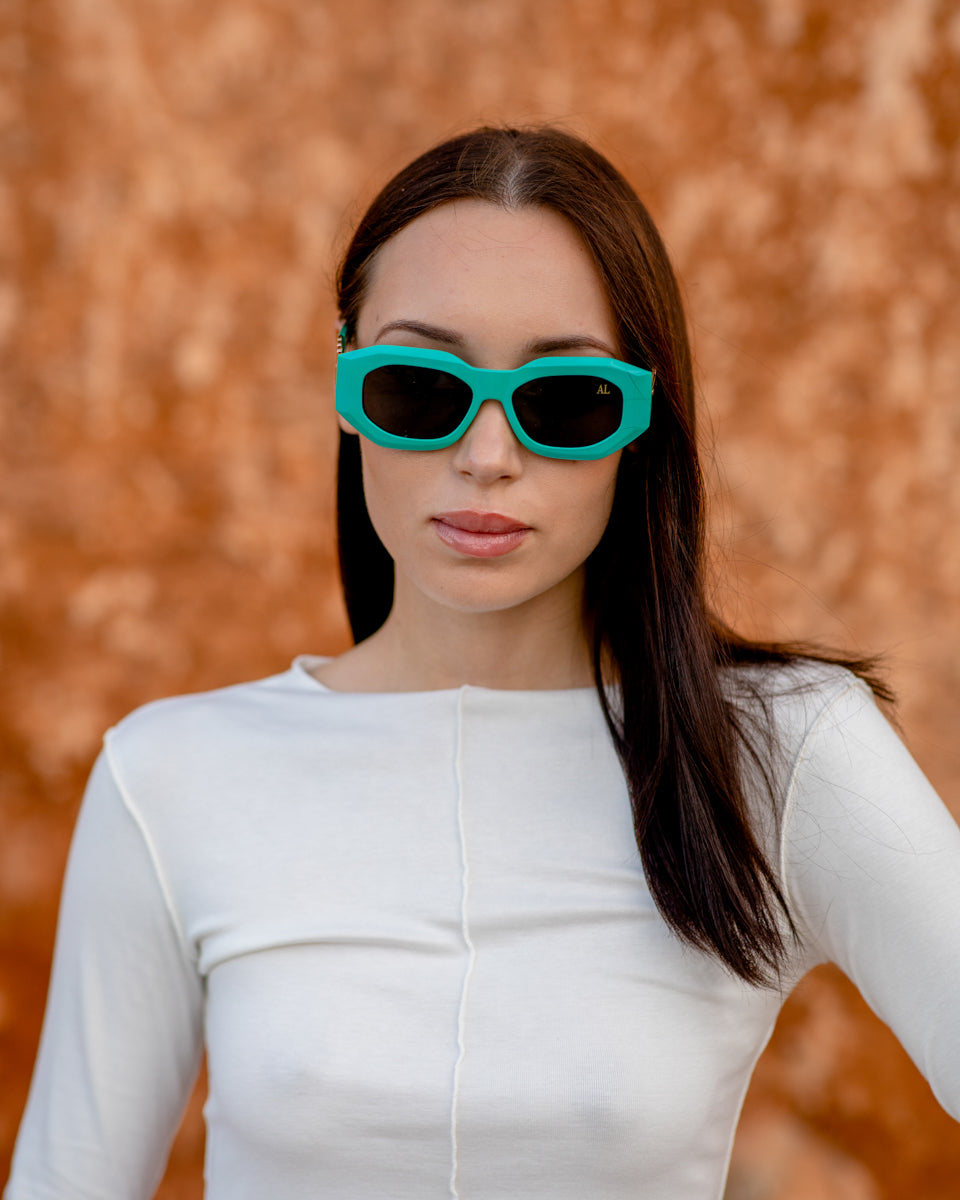 SALTON · CLOVER GREEN