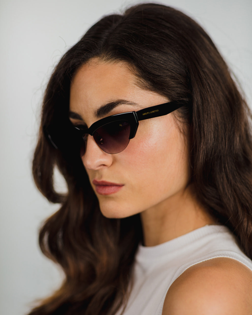 HELICONIA · CARBON BLACK